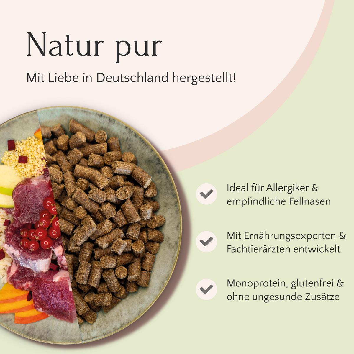 FAVLY Petfood Freiland-Iberico mit Kürbis, Hanföl & Apfel: kaltgepresst, natürlich, glutenfrei.