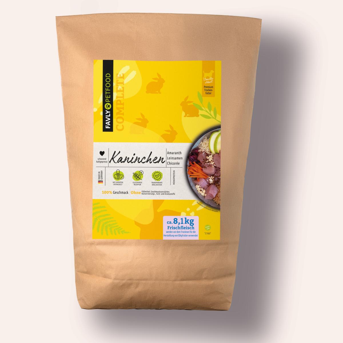 Ein brauner FAVLY Petfood Beutel: Kaninchen mit Amaranth, Leinsamen & Chicorée, für empfindliche Hunde; frische & natürliche Ikonen.