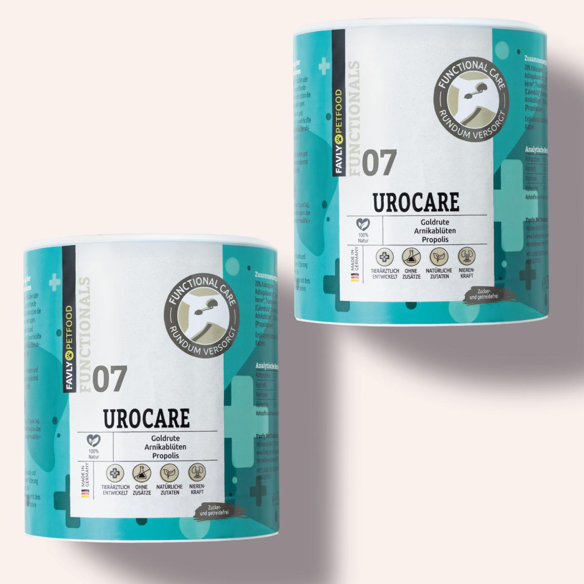 Zwei zylindrische Behälter "FAVLY Petfood UROCARE Pulver - Niere & Blase" auf hellem Hintergrund.