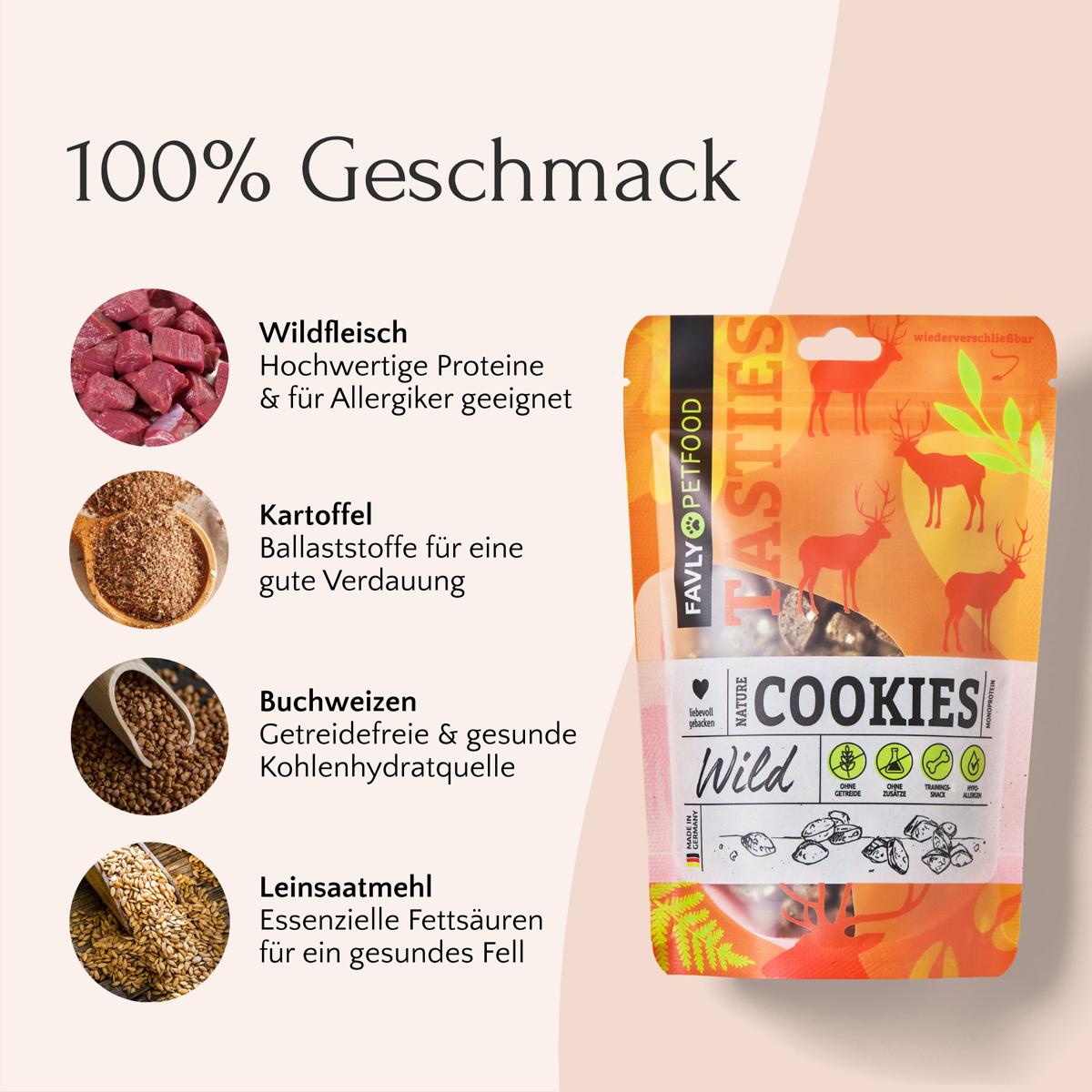 Verpackung der Nature Cookies Wild von FAVLY Petfood aus Wildfleisch, Kartoffeln, Buchweizen und Leinsamenmehl; Text und Zutatenbilder werden angezeigt. Natürliche Zutaten werden prominent präsentiert.